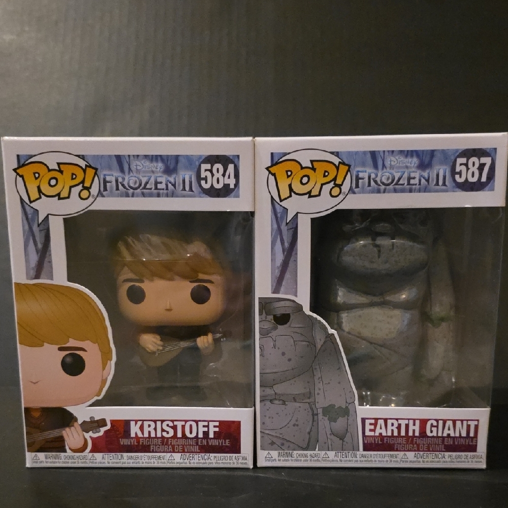 Funko Pop! Frozen II Kristoff and Earth Giant Figures